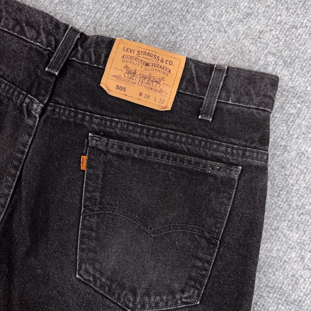 Vintage Levis 505 Jeans Men 38x32 Black Orange Tab 90s Straight Made in USA